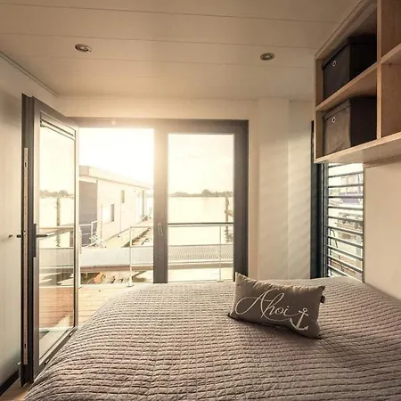 Hausboot Nike Hennigsdorf