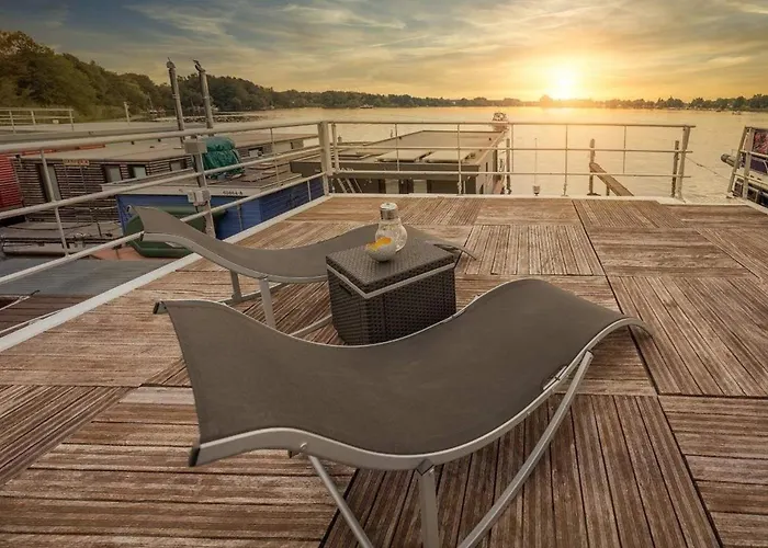 Botel Hausboot Nike Hennigsdorf